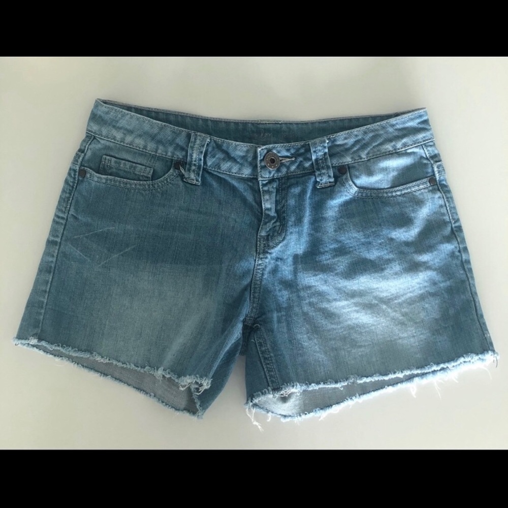 London Jean Cutoff Shorts